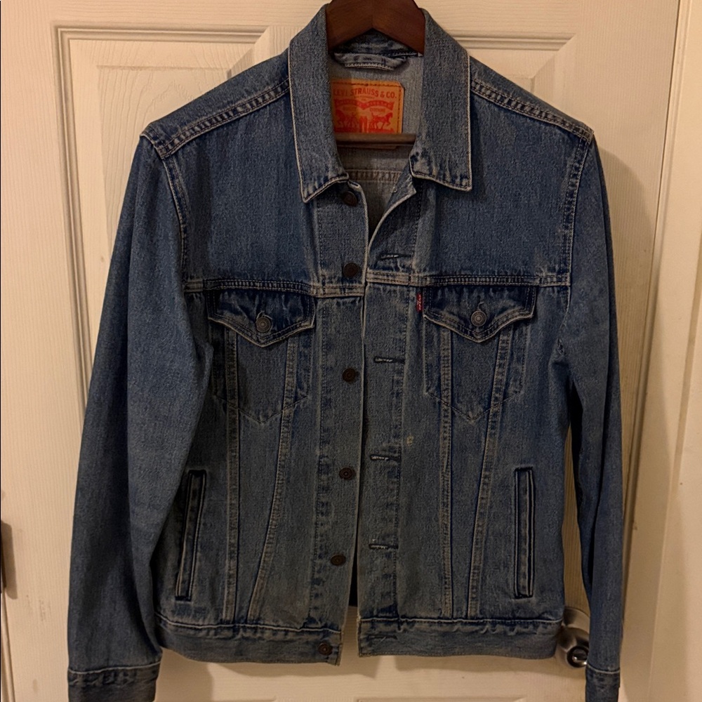 Levi's Men's Classic Blue Denim Jacket